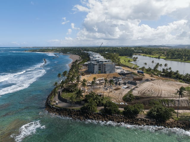 Acelerada la aprobación de permisos de construcción en la costa durante el primer año de Pierluisi