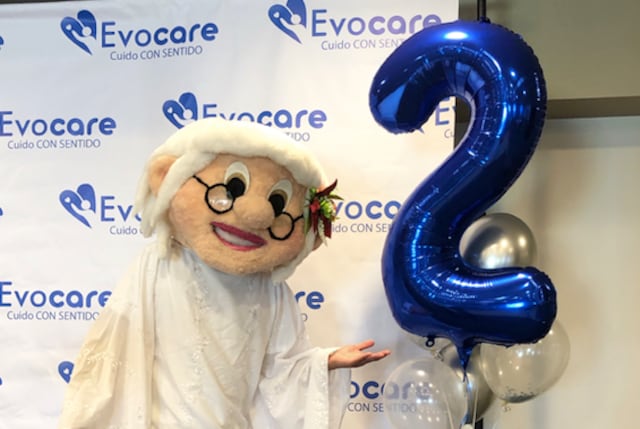 Adultos mayores cuentan con nueva herramienta para ganar dinero